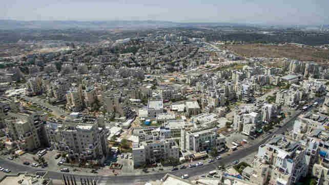 בתים באריאל