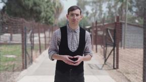 כאן מציינים