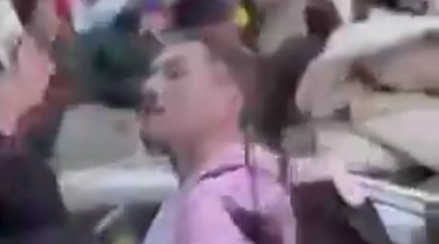 אבנר נתניהו תועד במסיבת הענק בי-ם; רה"מ: "מצפה מכולם לנהוג על פי ההנחיות"