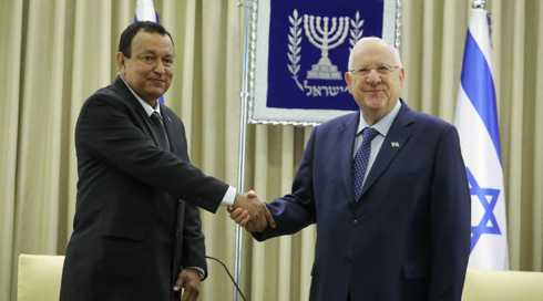 סערת טקס המשואות: נשיא הונדורס לא יגיע לישראל