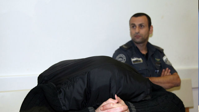 גבי קורסונסקי בבית המשפט