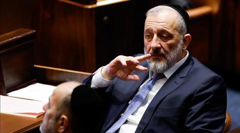 לאחר הפסילה בבג"ץ: הדרישה של דרעי מנתניהו