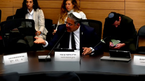 "מיזוגן!": בן גביר הגיע במפתיע לדיון עם נפגעי תקיפה מינית - ויצא בסערה
