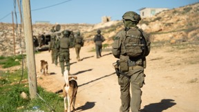 חיילי צה"ל ביהודה ושומרון, חומת ברזל
