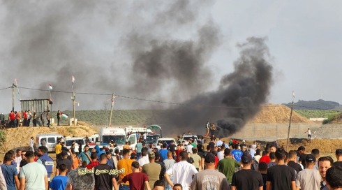 תיעוד: הפלסטינים ניסו להניח מטען על הגדר בעזה - ונהרגו