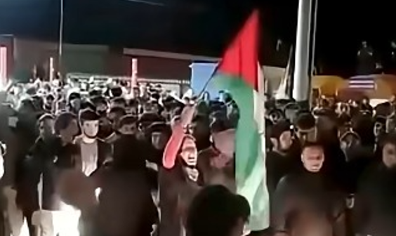 פאטימט שארודינובה, משתתפת בניסיון הלינץ' בדגסטן