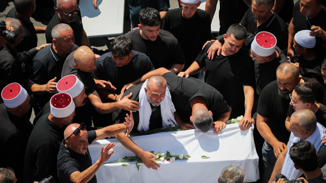 הלוויתם של הילדים והנערים הדרוזים במג'דל שמס