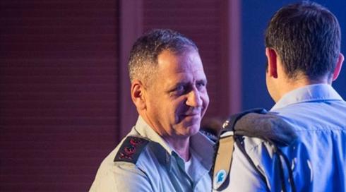 "מעשה חמור": הרמטכ"ל גינה את השלכת המטען לעבר בית פלסטיני