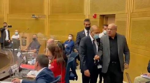 עימות בין פריג' לעודה בדיון על האלימות בחברה הערבית