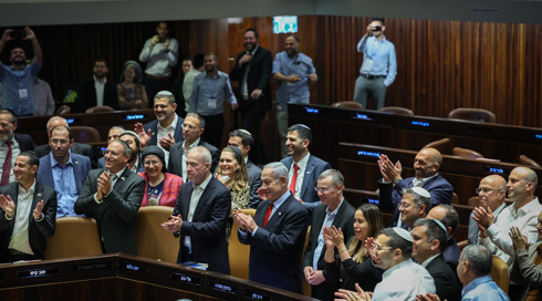 אחרי לילה לבן: אושר התקציב ל-2023 ו-2024