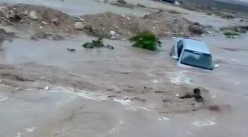 אדם נסחף בנחל בנגב: "חשש לחייו"