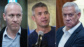 בני גנץ, יועז הנדל וחילי טרופר