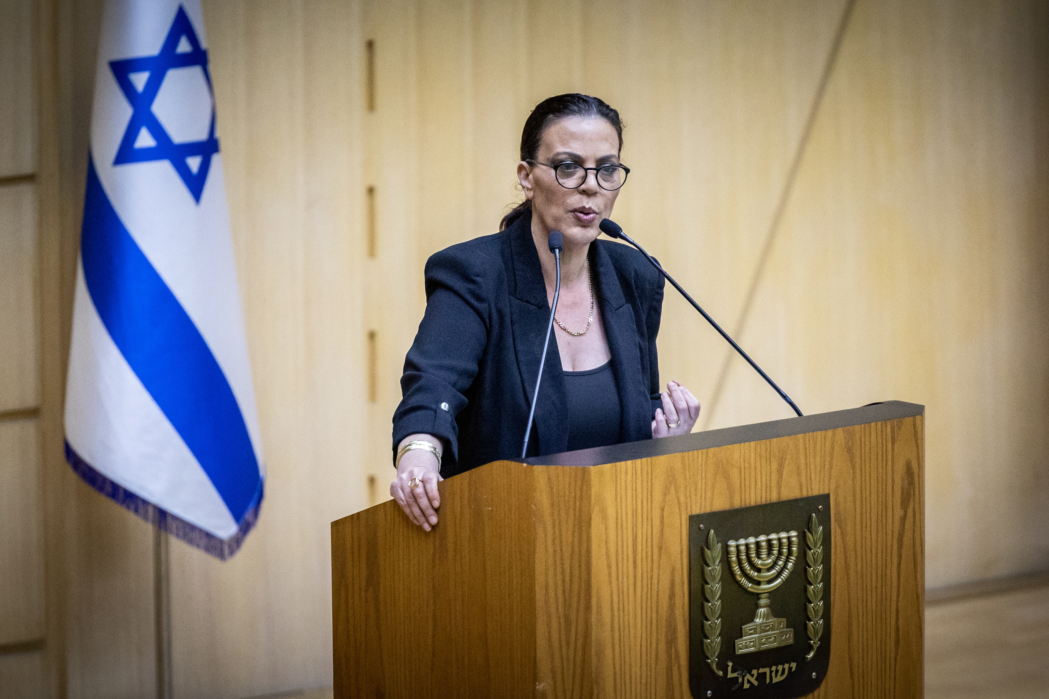 גלית דיסטל אטבריאן