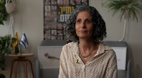 הניצחון של ויקי אחרי שנתיים של געגוע לבנה - והתגובות הקשות: "זה מפלג ומצער"