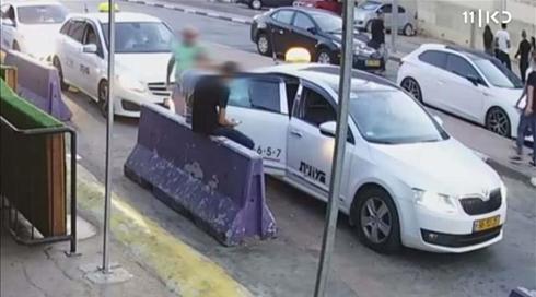 נערים שיכורים השתלטו על מונית בזמן שהנהג הוכה