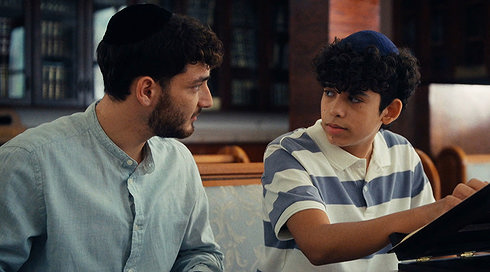 בני מצווה 3 | פרק 7 - מה שעמנואל מסתיר