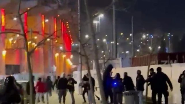 תיעוד תקיפת אוהדי הפועל על אוהדי ביתר