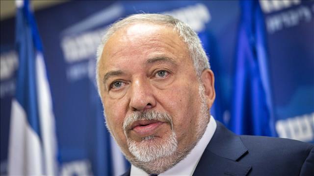 שר האוצר ליברמן בישיבת סיעת ישראל ביתנו, 01.11.21