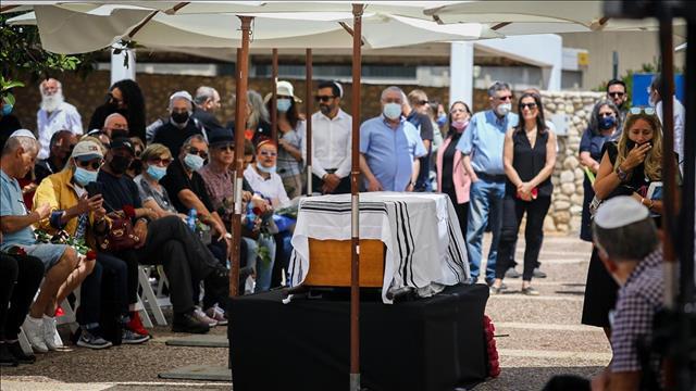 לוויה חולון- אלבר אלבז, מעצב, 28.04.21