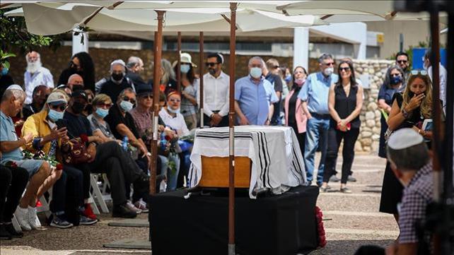 לוויה חולון- אלבר אלבז, מעצב, 28.04.21