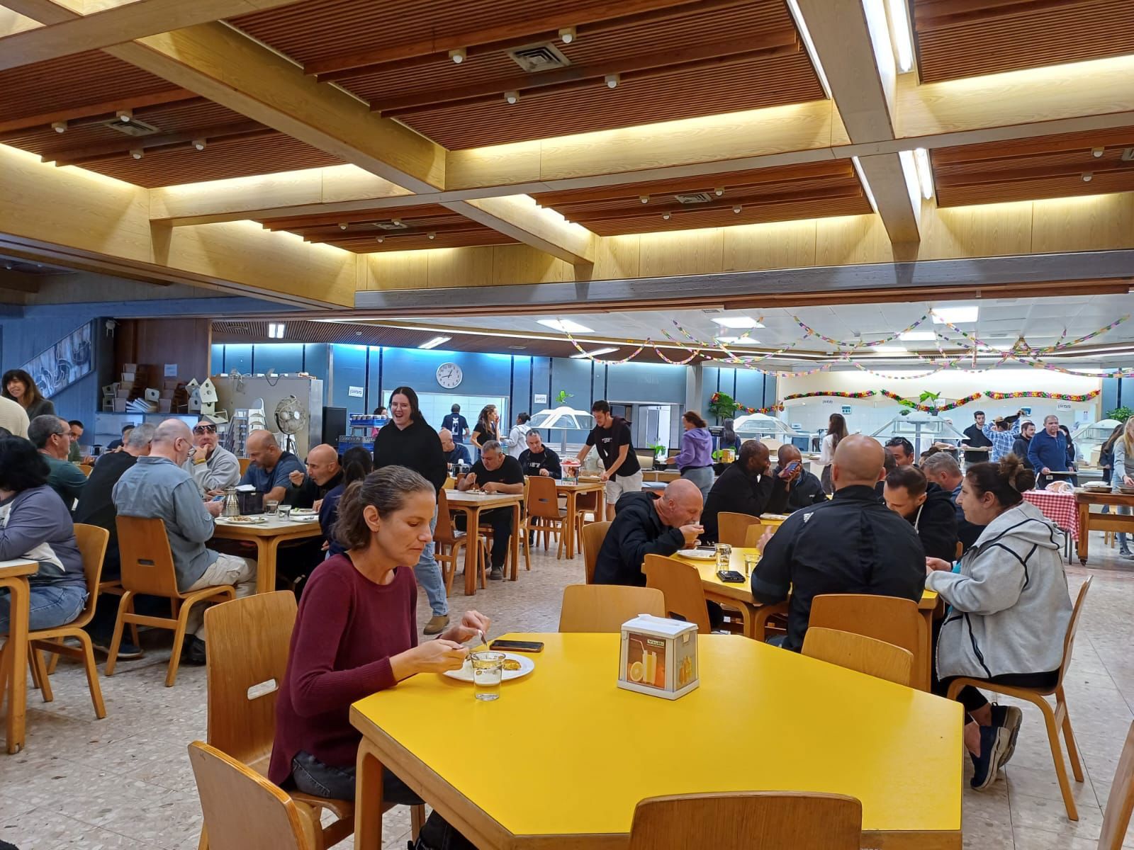 חדר אוכל קיבוץ בארי 20.11.23