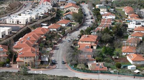 הסערה הבאה? המדינה לבג"ץ: נפנה בתים ביישוב עלי