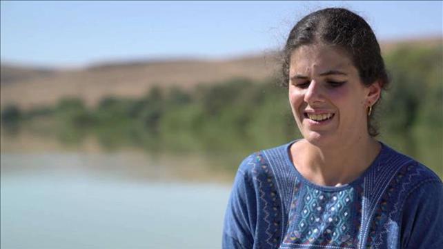 המורה העיוורת שחולמת להיכנס לפלייליסט שלכם