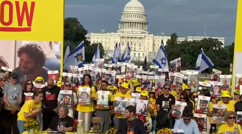 נתניהו התכונן לנאום בקונגרס - ומשפחות החטופים חיכו לבשורה אחת בלבד