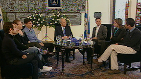 שמעון פרס | כאן ארכיון