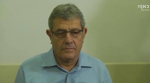 מדינה של עדים: האנשים שבחרו להציל את עורם