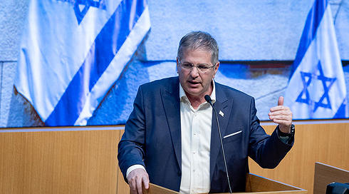 אחרי פארסת הסתרת הציונים הגרועים: השר קיש החליט לפטר את ראש הרשות הארצית למדידה והערכה