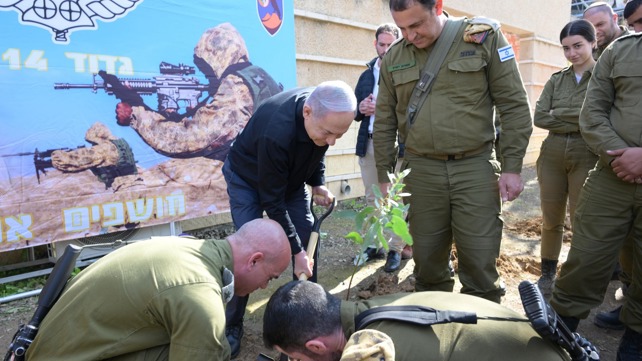 נתניהו באוגדת עזה