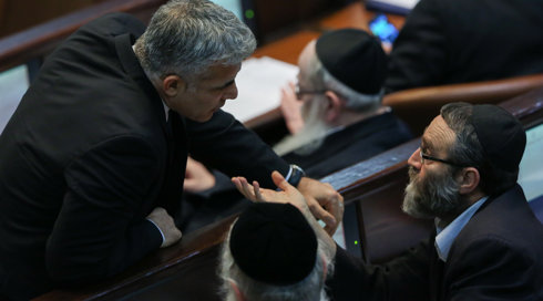 השר אלי כהן: "הגוש לא פורק - אנחנו לא בצרות"