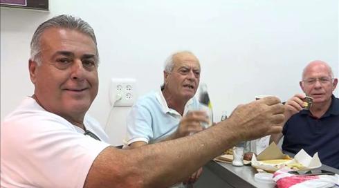 "התייסרנו שנה שלמה": פעילי הליכוד מסתערים על מערכת הבחירות