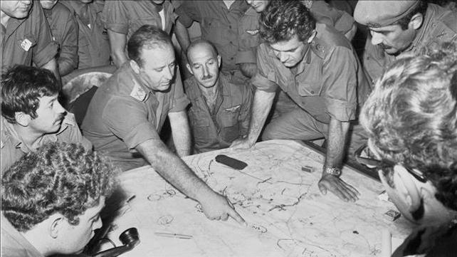 הרמטכ"ל בהתייעצות בפיקוד הצפון במלחמת יום הכיפורים