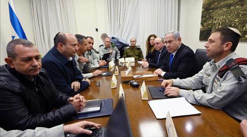 נתניהו: תקפנו אמש בעזה ובסוריה ונפעל גם היום; בנט: פנינו להרגעה