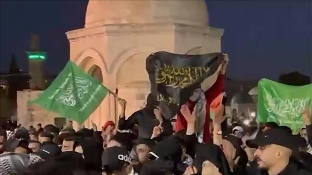 דגלי חמאס בהר הבית