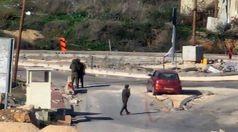 פיגוע דריסה בדרום הר חברון: גבר נפצע באורח בינוני, המחבל חוסל