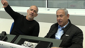 ישתמש בחסינות שלו? תביעת הדיבה של רונן בר כנגד נתניהו