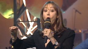חנינחמיאס, 1998