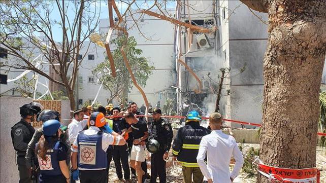 פגיעה ישירה בבניין מגורים באשדוד, 17.05.21
