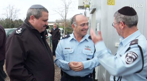 אמסלם נגד המשטרה: ההקלטות הבלעדיות של יו"ר הקואליציה