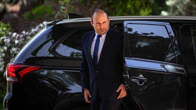 נפתלי בנט מגיע לבית הנשיא בירושלים, 05.05.21
