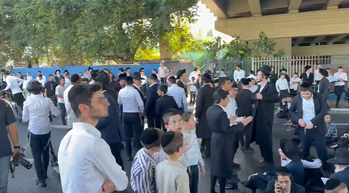 הפגנת חרדים בכביש 4, 12.08.2026