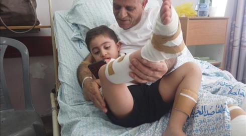"נפצעתי, אבל דאגתי רק לילד": בעל המכולת שנורה בשועפאט משחזר