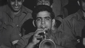 היה כאן שמח