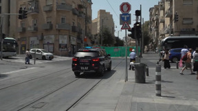 נתיב לשוטרים בלבד?
