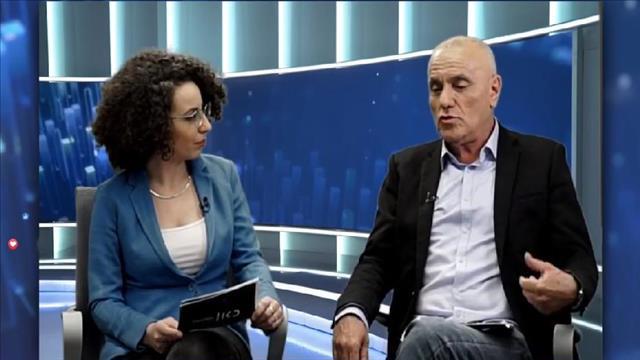 אורי לוי ושירה הדס נקר במשדר עצמאות "הבמה המרכזית" 2020