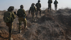 חיילים (למצולמים אין קשר לנאמר בכתבה)