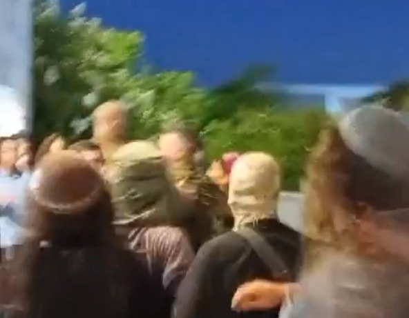 גירוש המח"ט אליאב אלבז מעלי